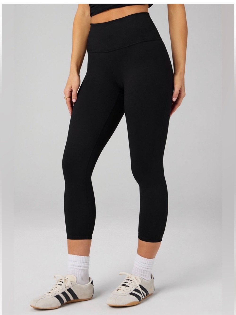 Fabletics PowerHold Define Capri Leggings Black Women L